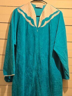 Vanity Fair Robe Womens M Teal Quilted Collar Zip Front Sleeve Pockets